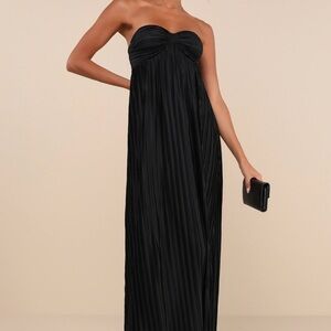 Lulu's Black Pleated Strapless Dress - NET